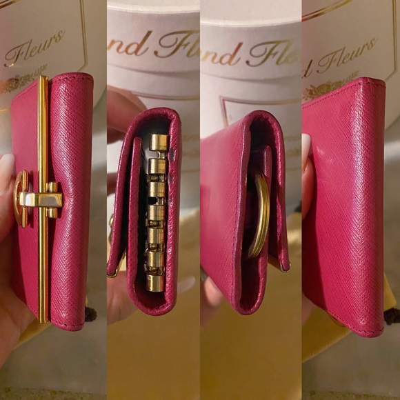 SOLD ✖️ - Picture 4 of 11